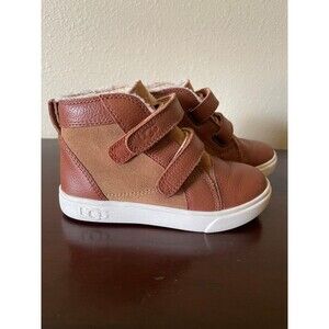 UGG Kids Rennon II (Infant/Toddler) Boy's Shoes in Chestnut size 10